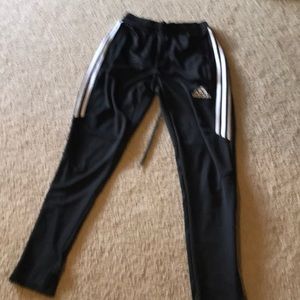 Like new adidas pants men’s size small